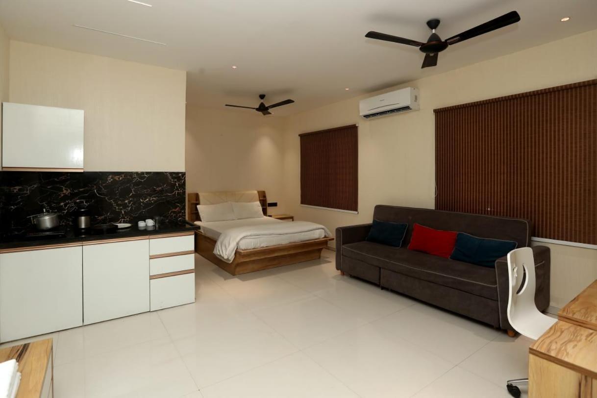 Stay10 Luxury Service Apartment Indore Exterior photo